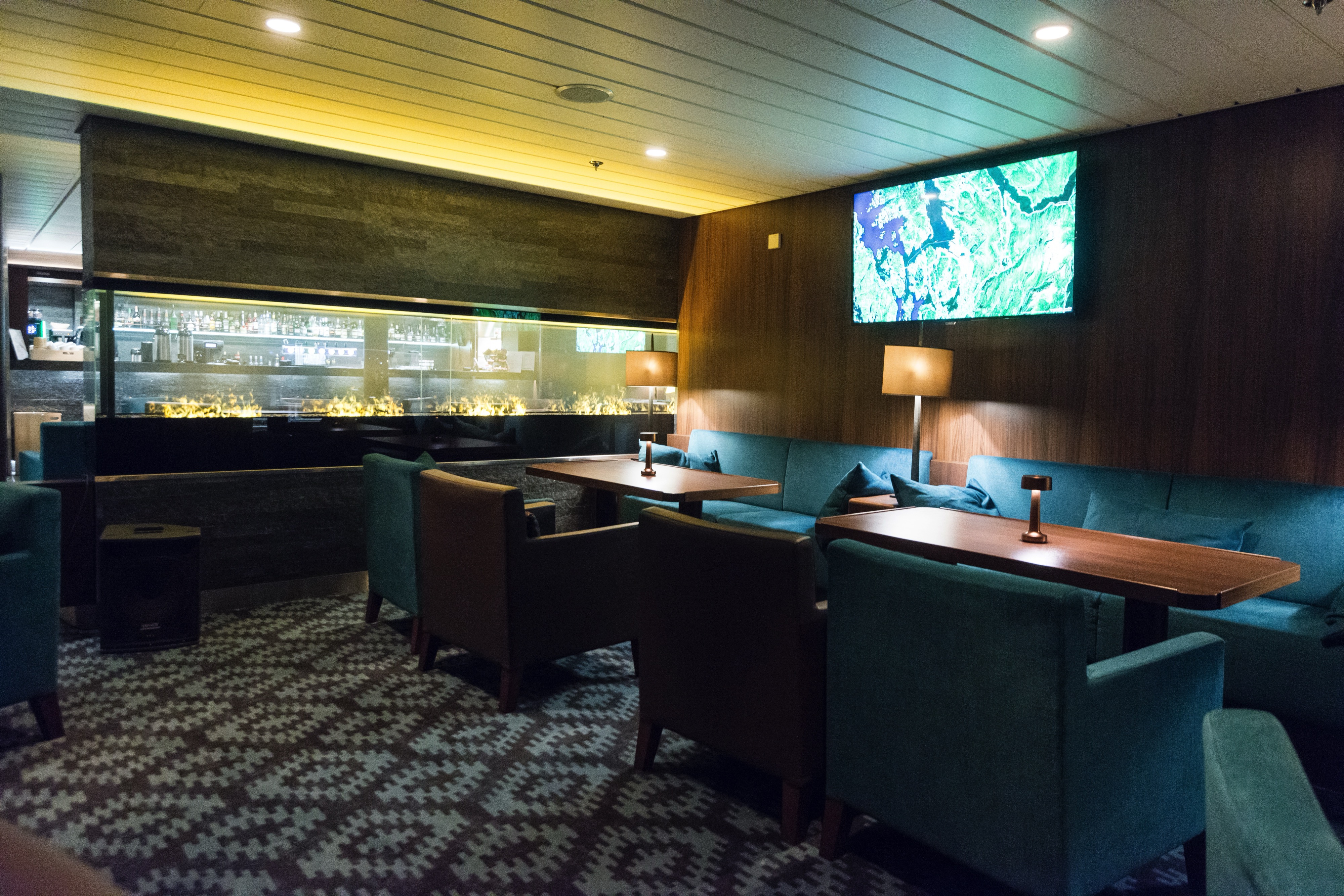 MS Nordnorge - Explorer Lounge & Bar 